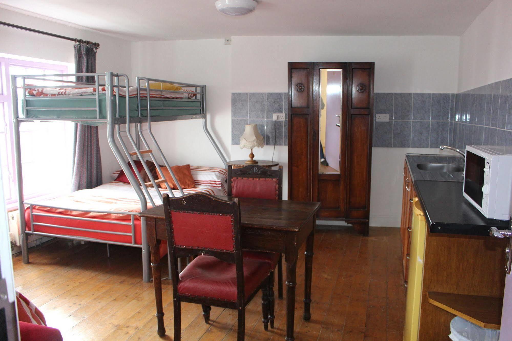 Hotel Artists House à Kinsale Extérieur photo
